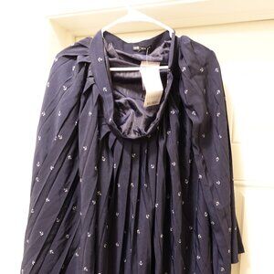 NWT Womans' skirt from Oodji. Size 12.